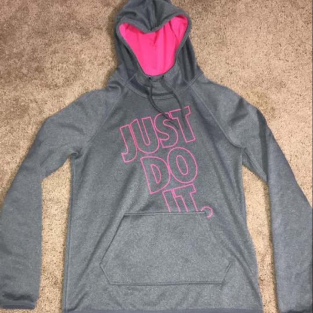 Nike sweatshirt